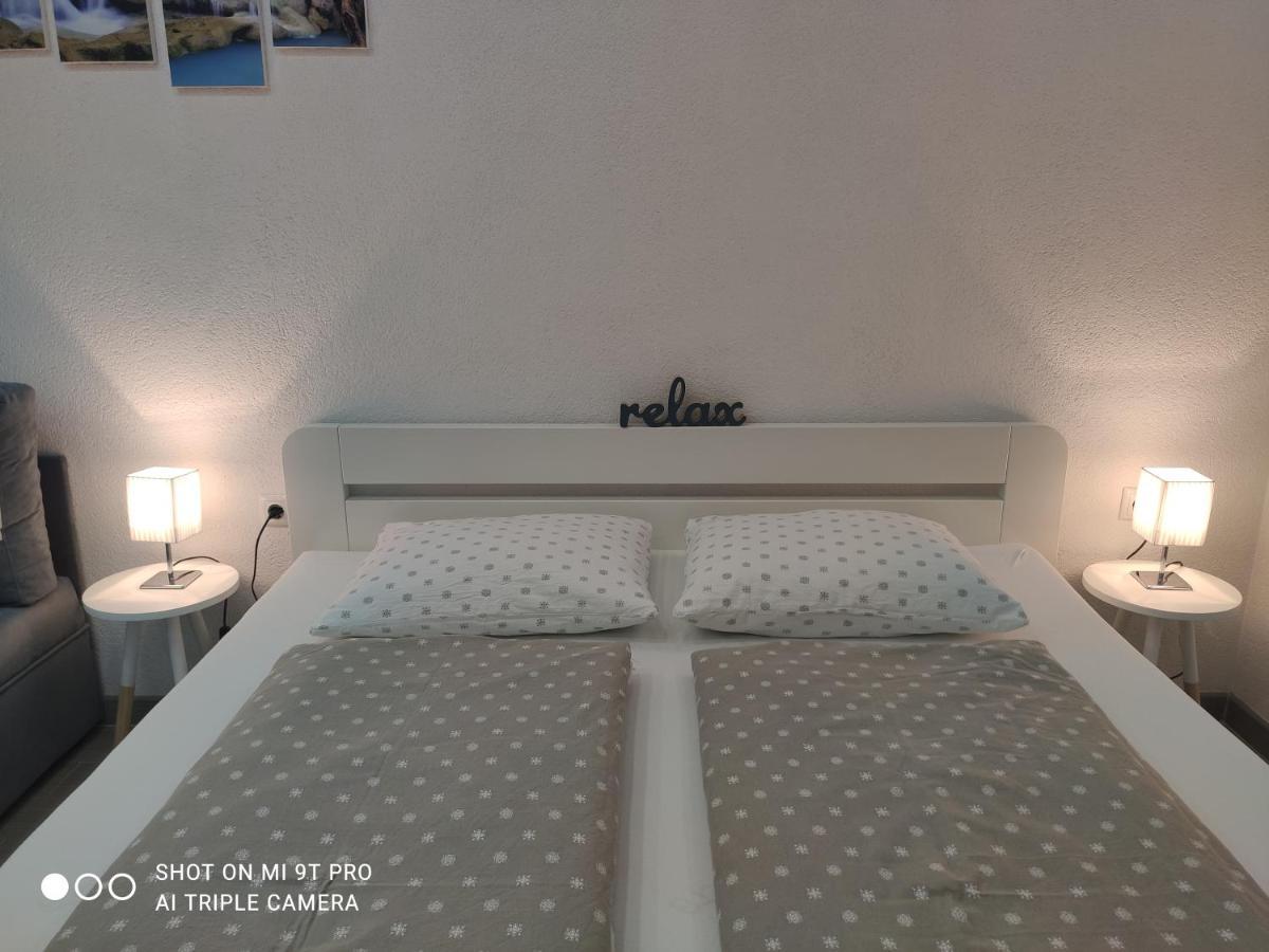 Apartments Airport Inn Dubrave Gornje ภายนอก รูปภาพ