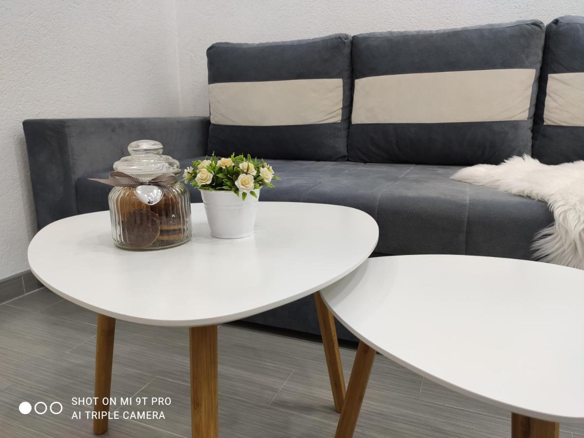 Apartments Airport Inn Dubrave Gornje ภายนอก รูปภาพ